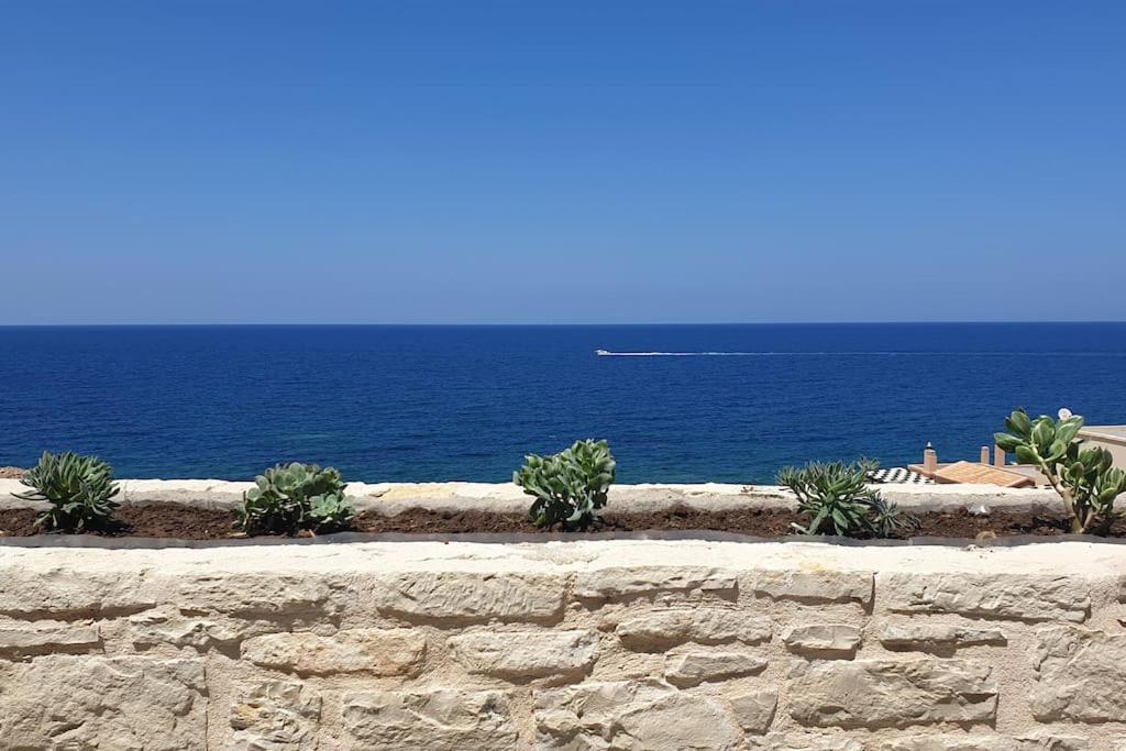 Zefyros Suite , Seafront Retreat ! Panormos  Luaran gambar