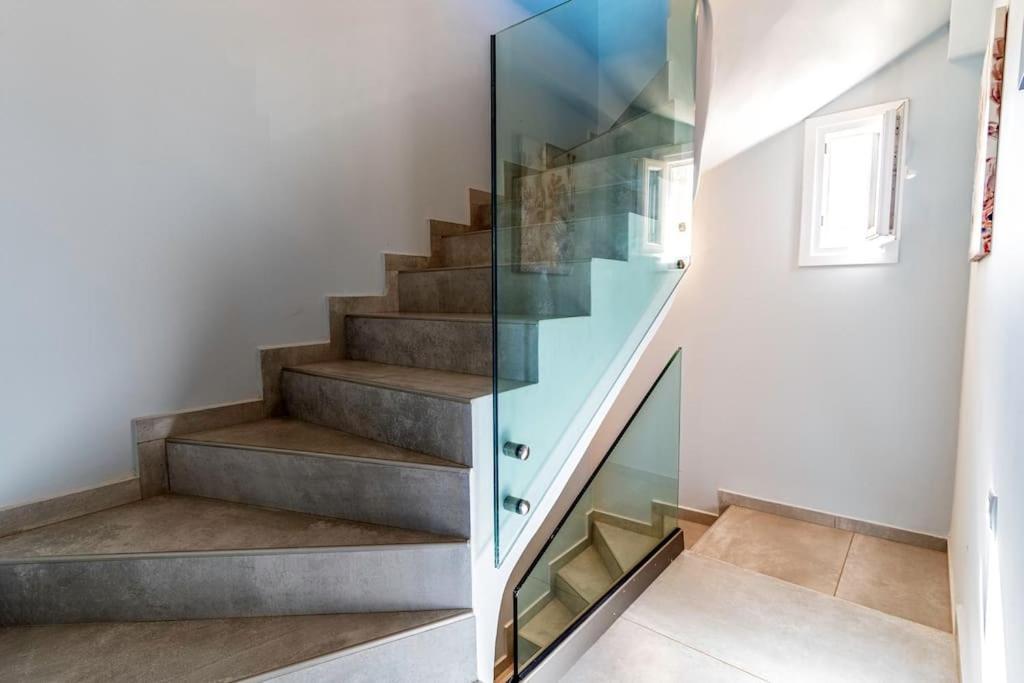 Zefyros Suite , Seafront Retreat ! Panormos  Luaran gambar