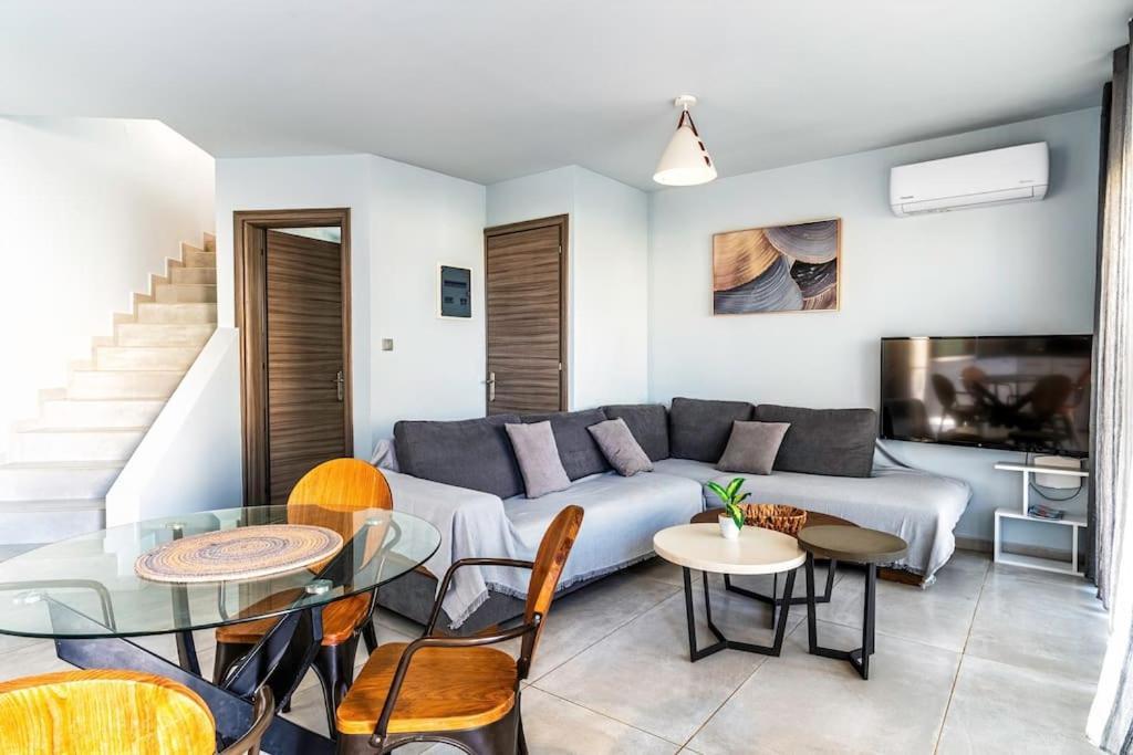 Zefyros Suite , Seafront Retreat ! Panormos  Luaran gambar